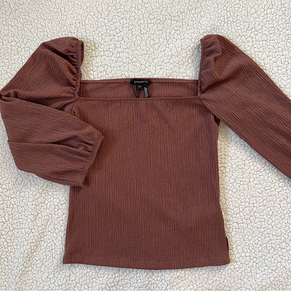 Dynamite Square Neck Puff Sleeve Top - Picture 2 of 9
